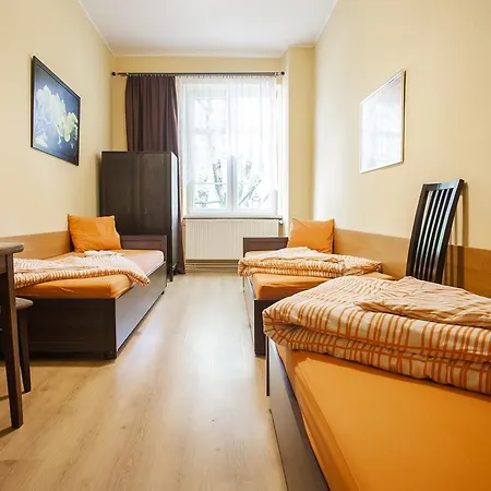 Couette-café Momotown Privates 2*