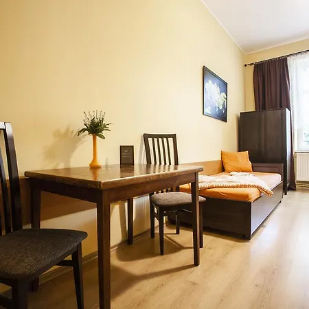 Nocleg ze śniadaniem Momotown Privates Kraków